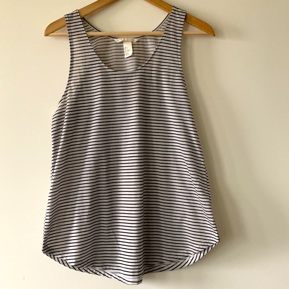 🖤🤍 SALE!! 2 for $25 or 3 for $35 🎁 H&M Conscious Striped Tank